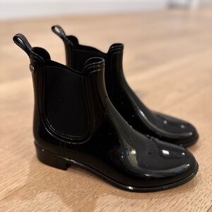 Black Aldo rain boots